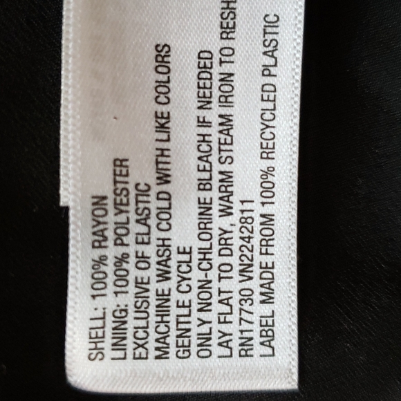 A new day dress size M.  Excellent pre owned condition. - Picture 7 of 7